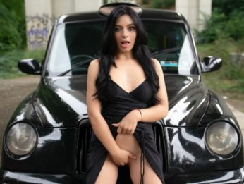 A Busty Latina Deepthroats Huge Cock Porn